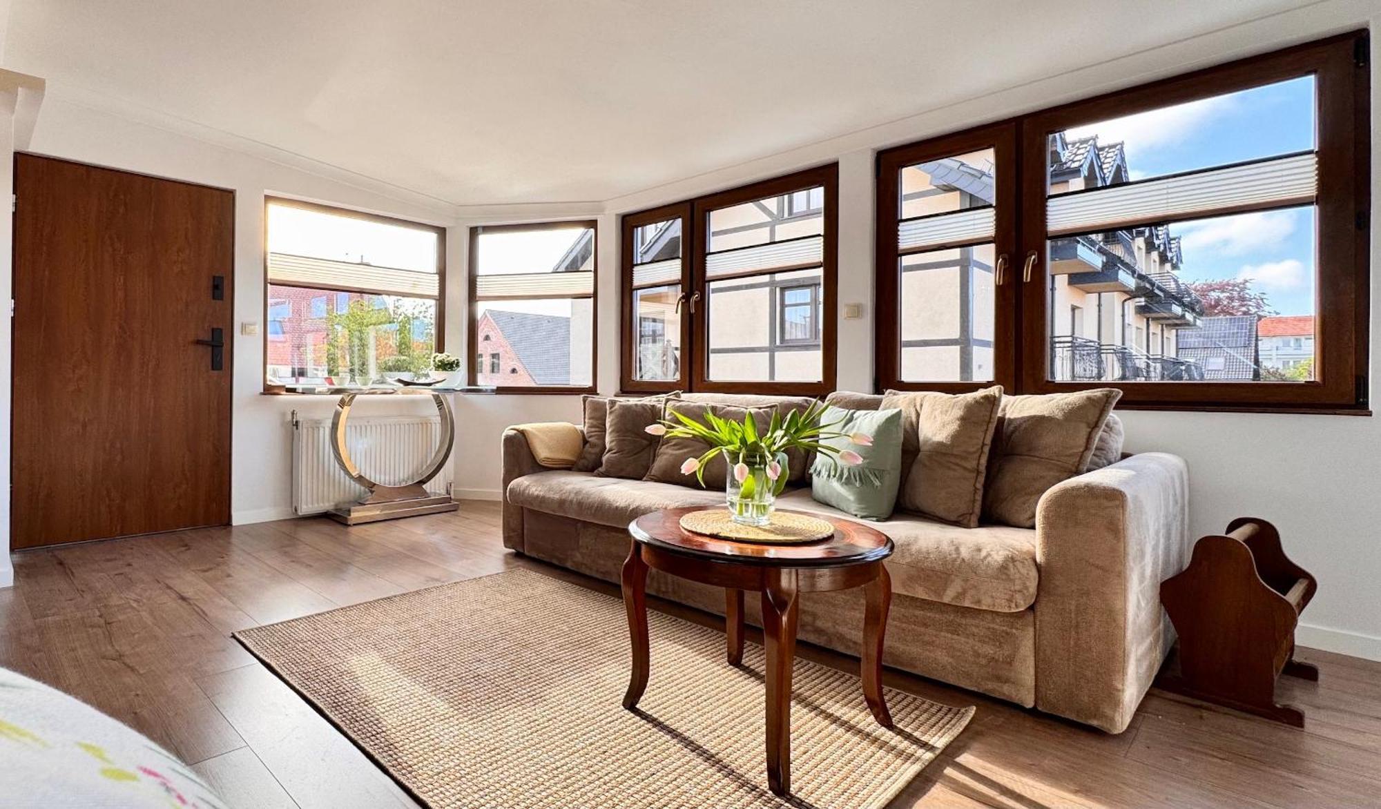 Apartamenty Marea Rentals Beniowskiego 乌斯特卡 外观 照片